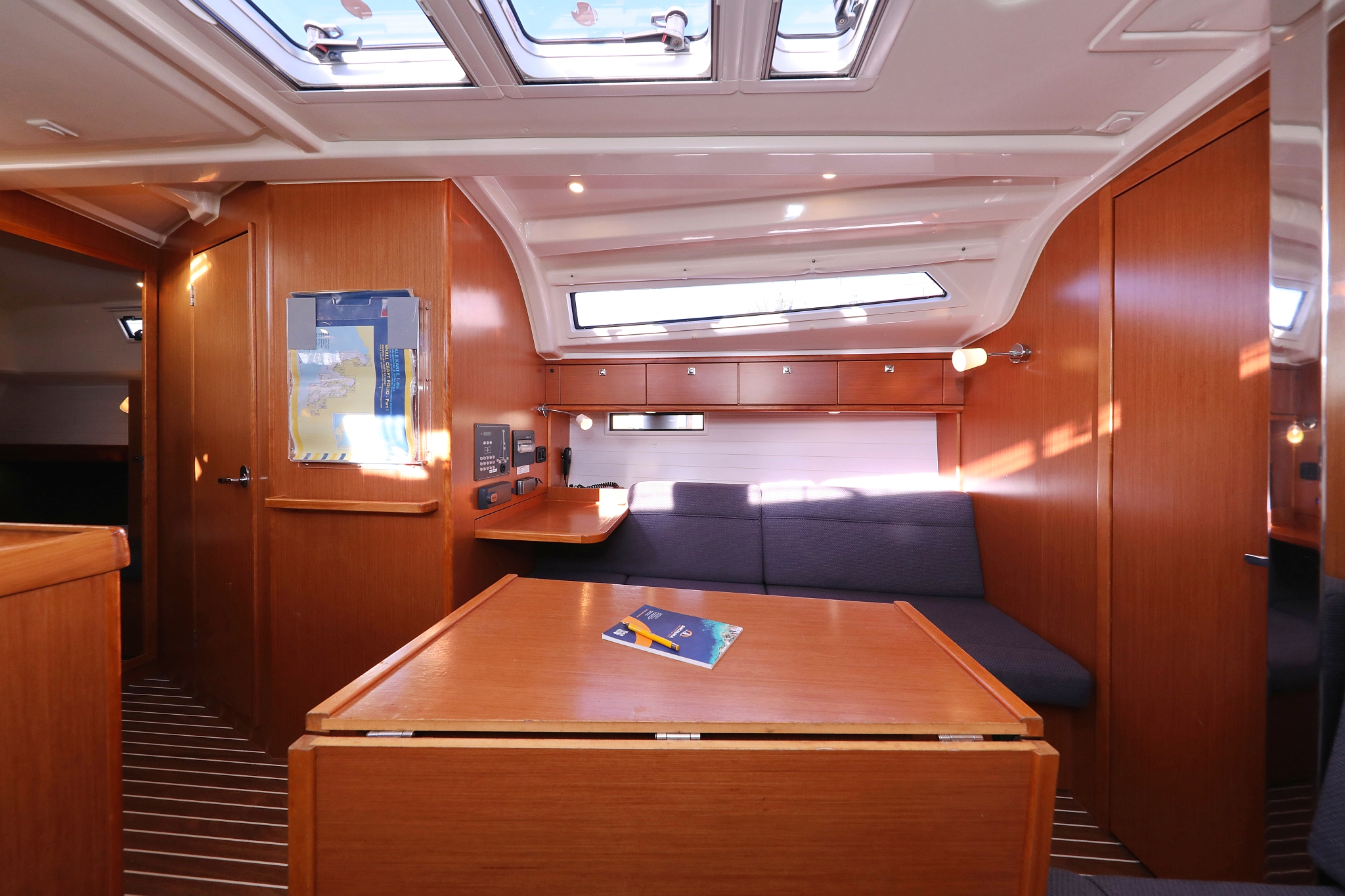 Photo #17 - Bavaria Cruiser 37 - 3 cab. (Angelic) en Sibenik - 44790