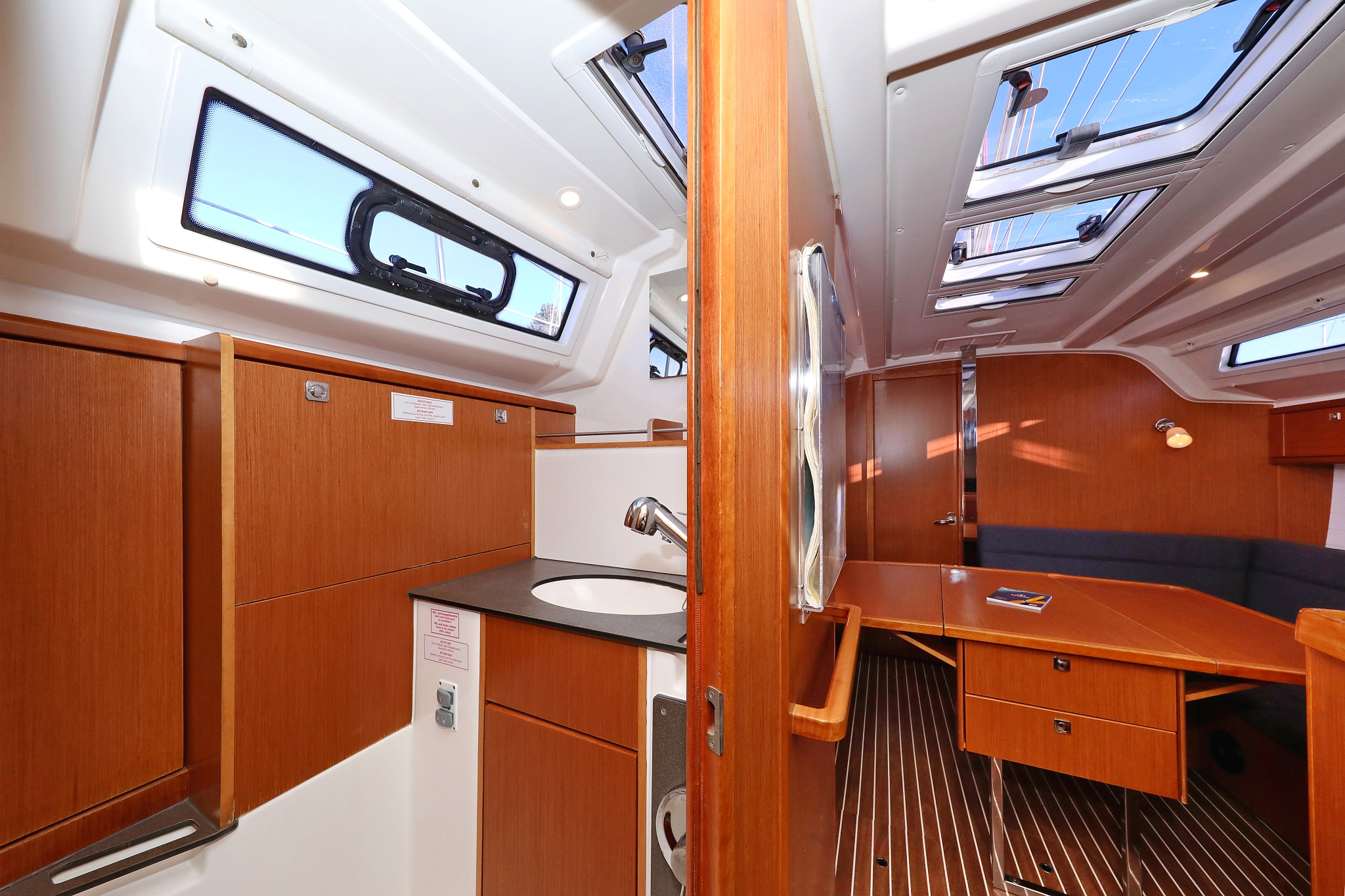 Photo #33 - Bavaria Cruiser 37 - 3 cab. (Angelic) en Sibenik - 44790
