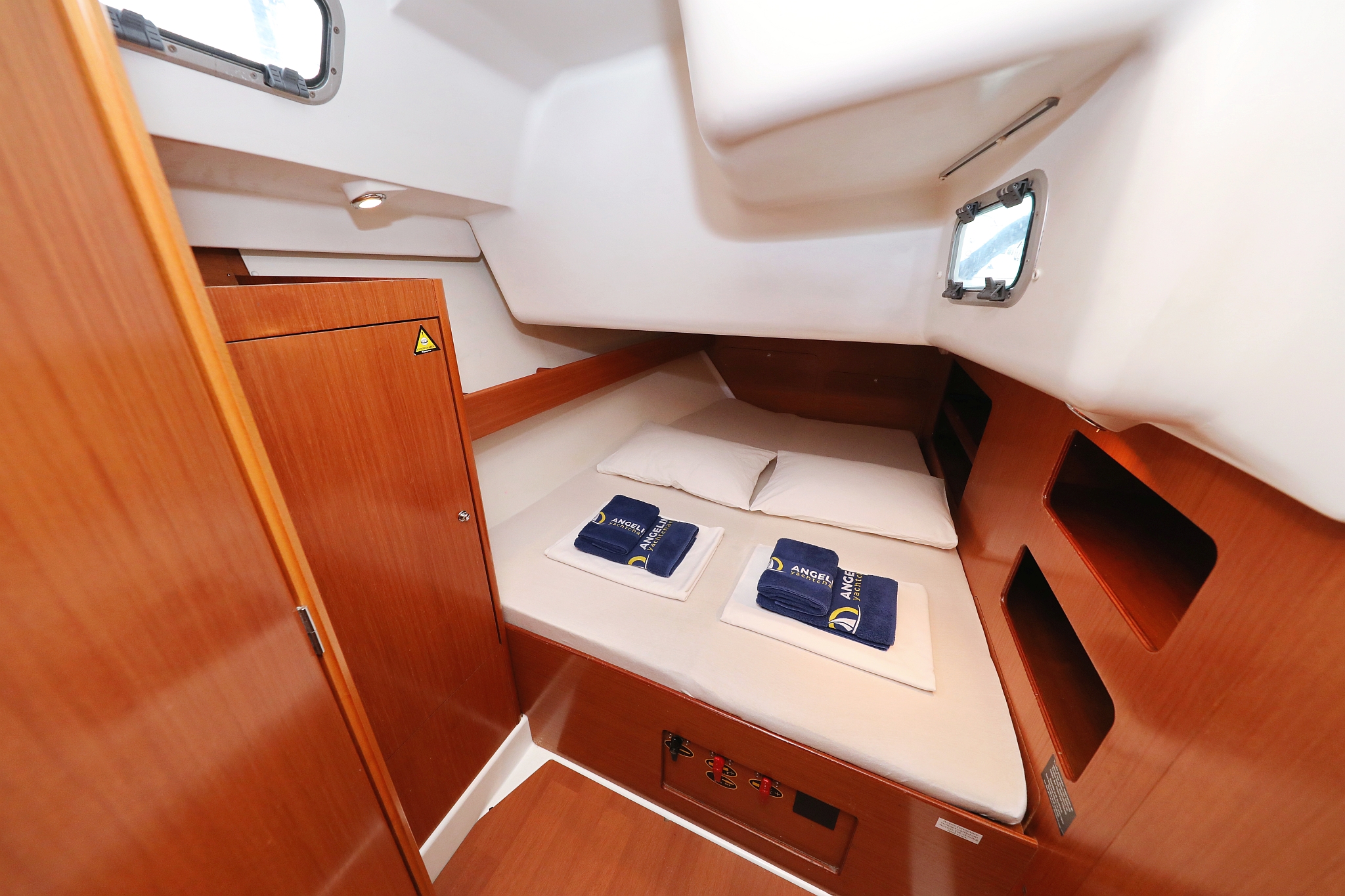 Photo #24 - Cyclades 50.5 - 5 + 1 cab. (Kristina II) en Sukosan - 44799