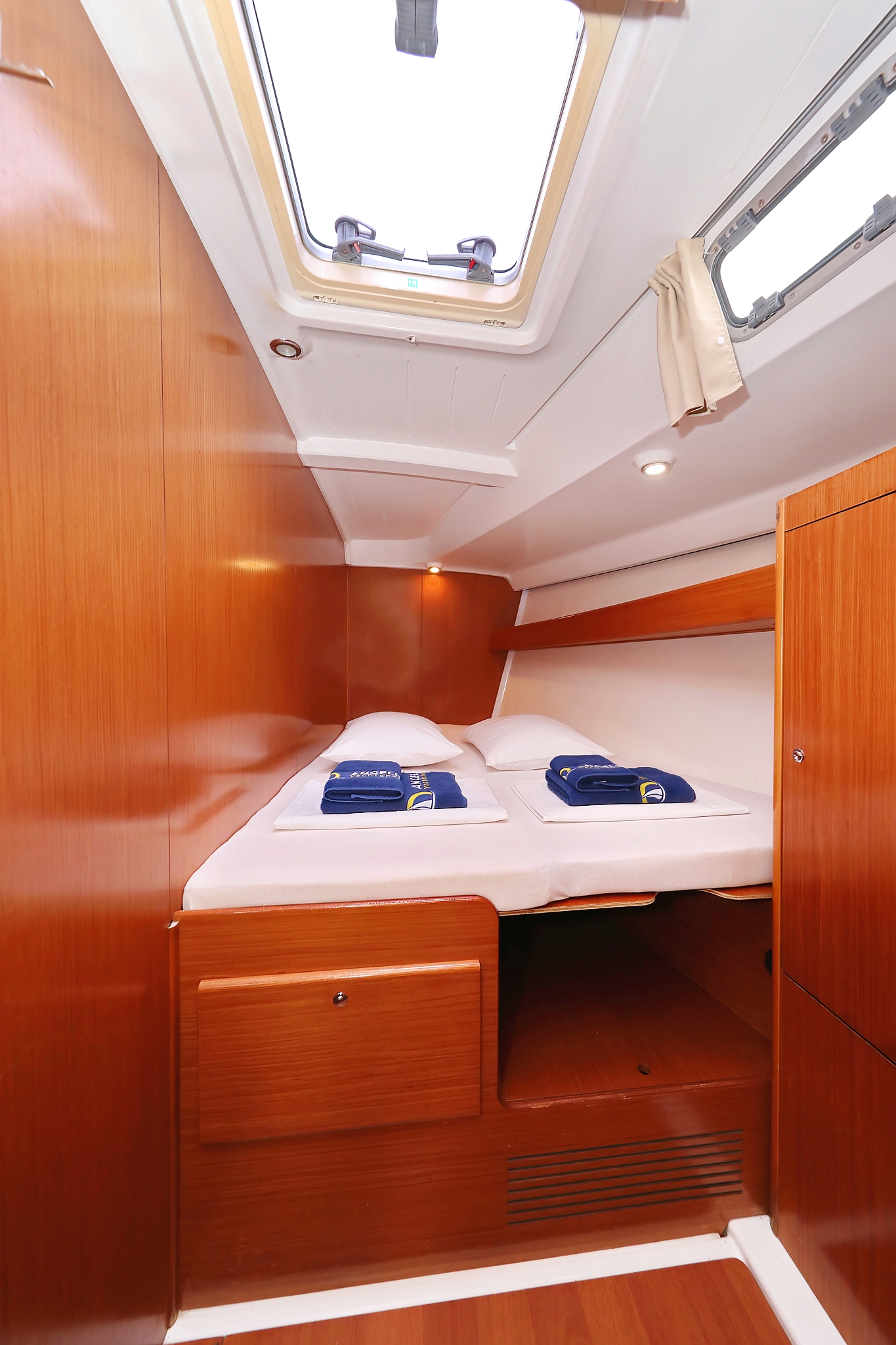 Photo #32 - Cyclades 50.5 - 5 + 1 cab. (Kristina II) en Sukosan - 44799