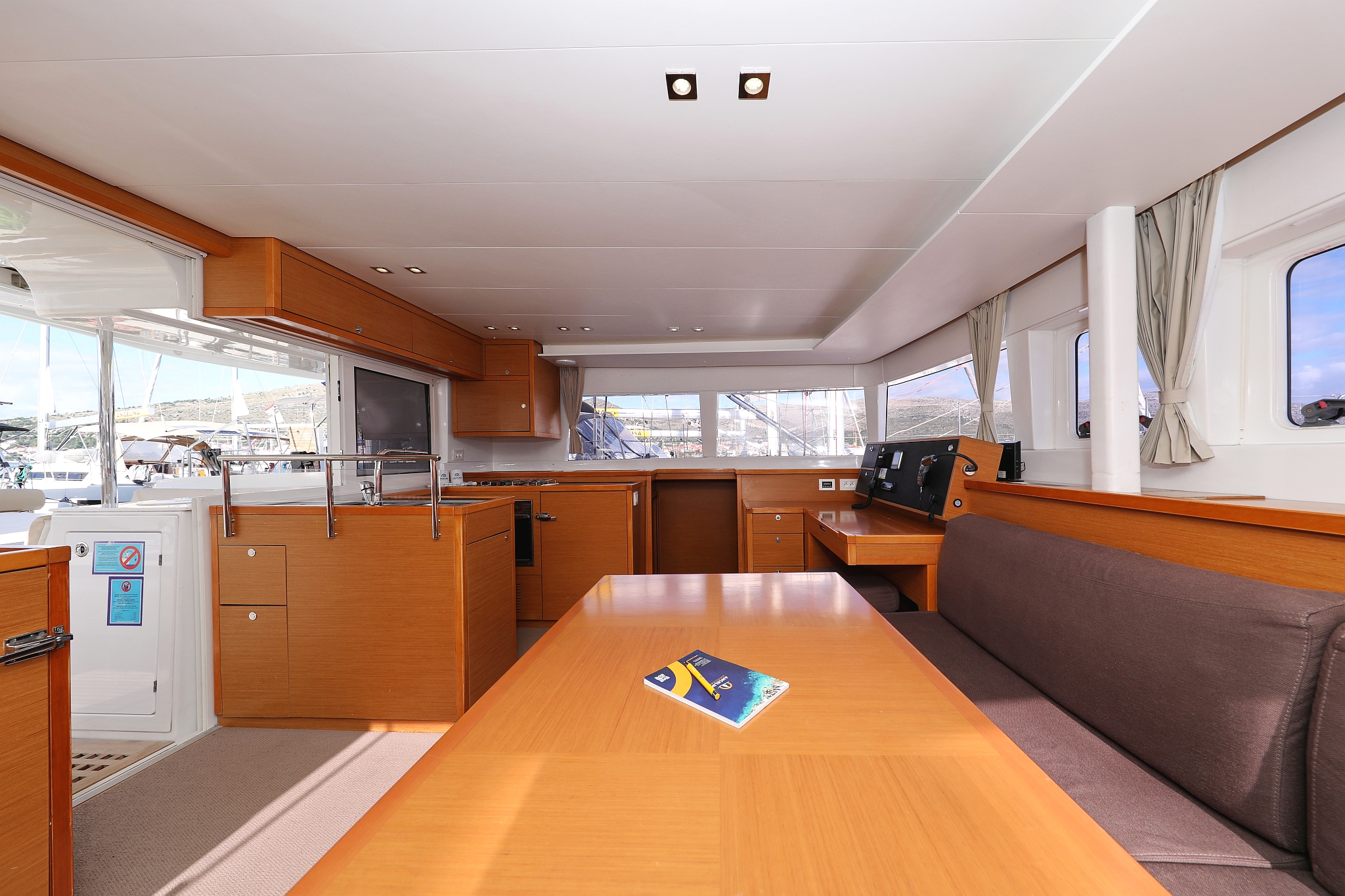 Photo #2 - Lagoon 450 - 4 + 2 cab. (Simply The Best) en Trogir - 44811