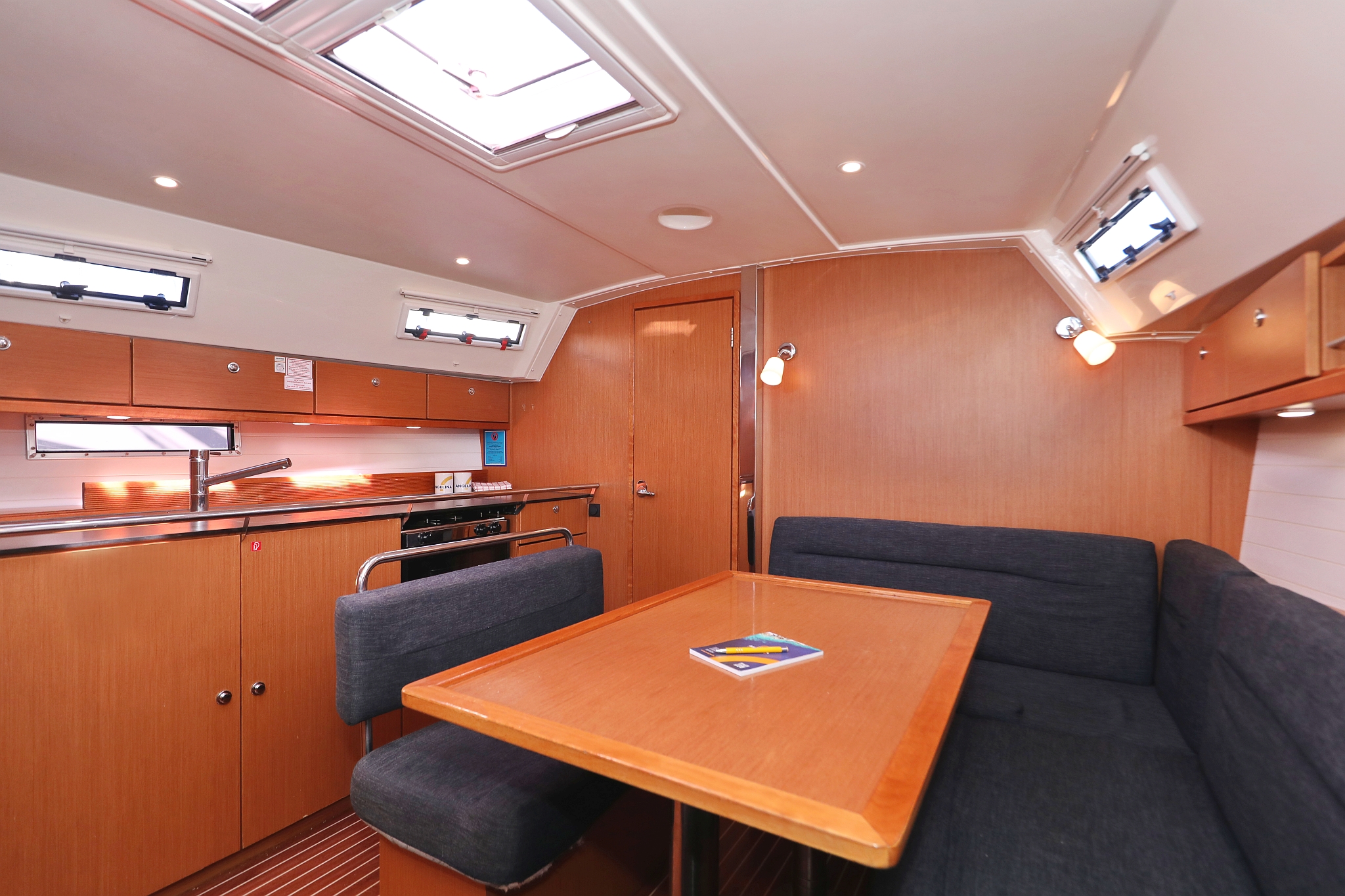 Photo #14 - Bavaria Cruiser 40 (Star Philip) en Trogir - 44813