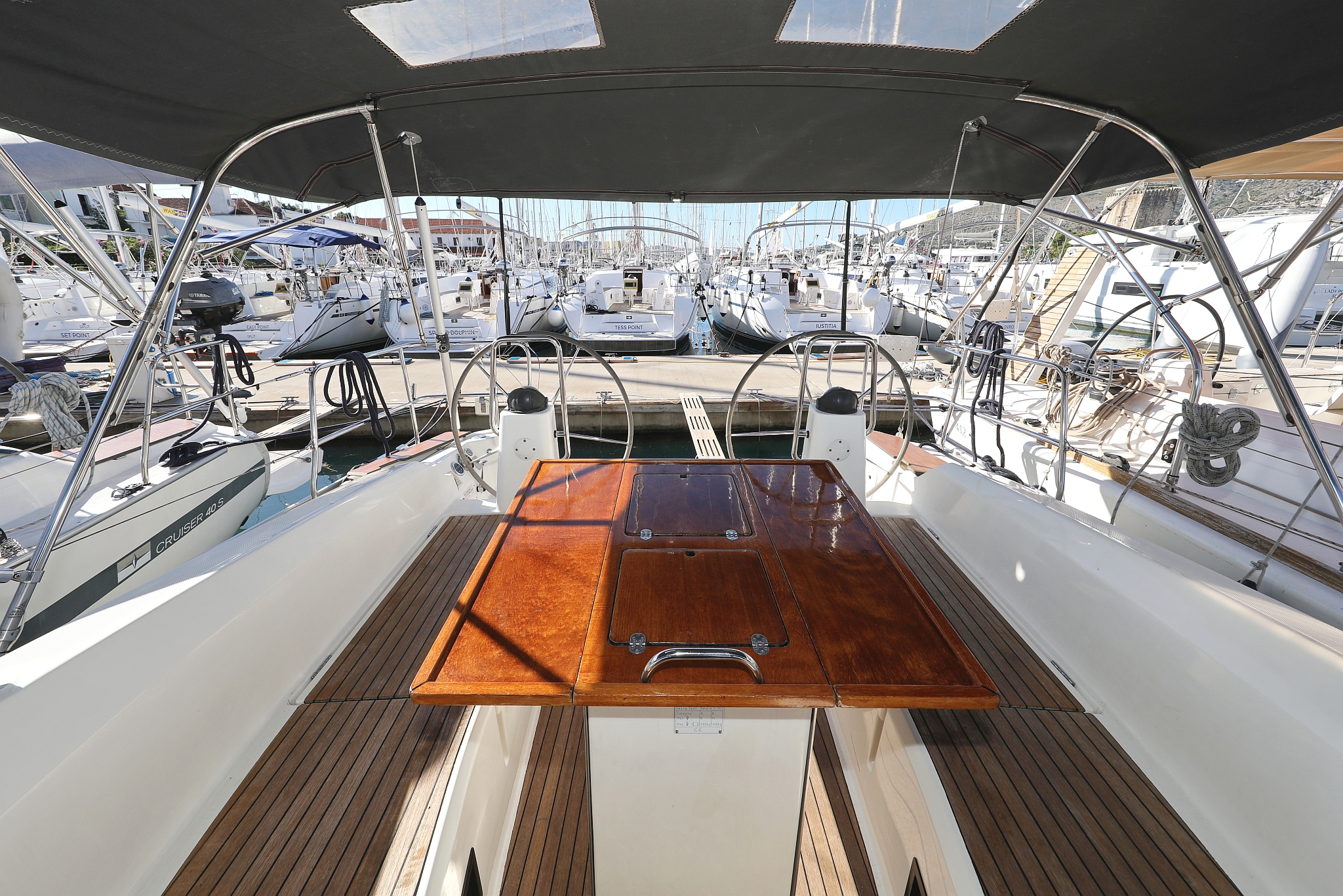 Photo #9 - Bavaria Cruiser 40 (Star Fabian) en Trogir - 44814