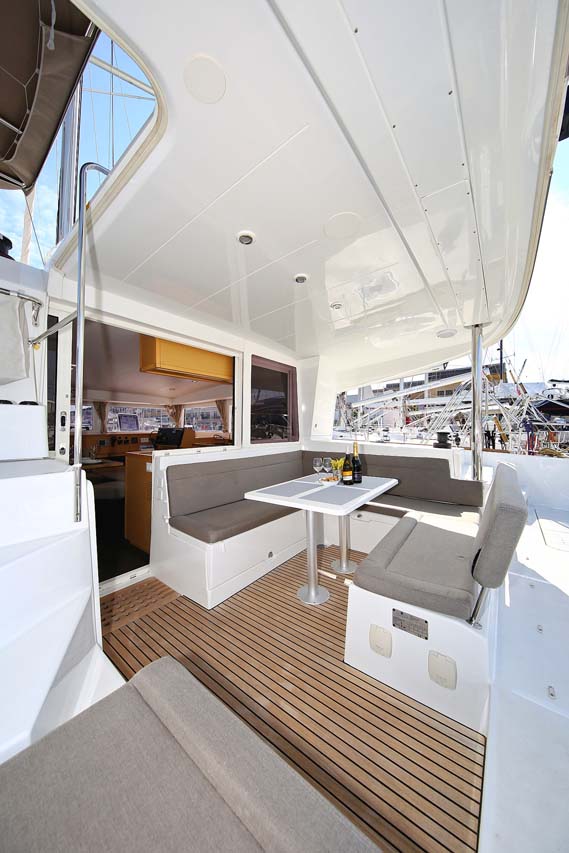 Photo #19 - Lagoon 400 S2 - 4 + 2 cab. (Elea) in Trogir - 44850