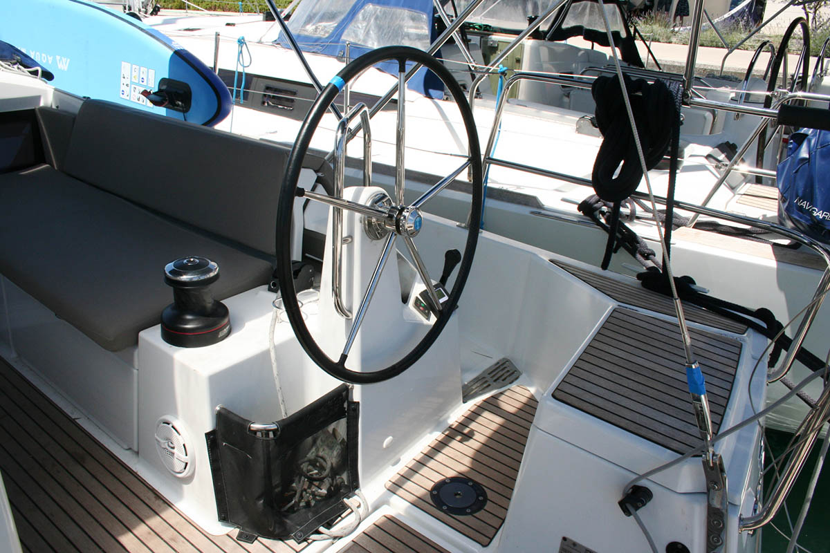 Photo #4 - Sun Odyssey 440 (Springbank) en Trogir - 44866