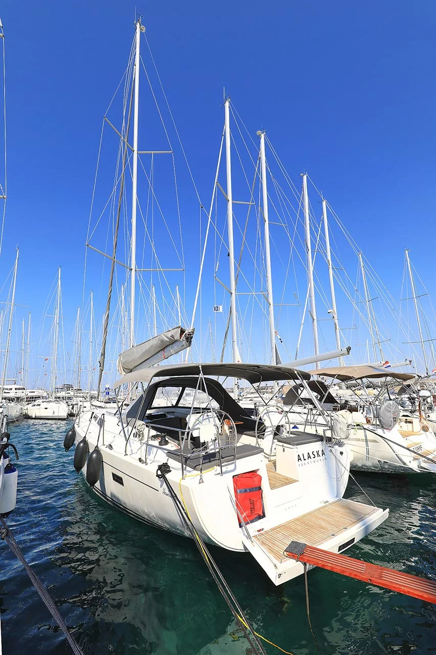 Hanse 455 (Alaska)  - 3