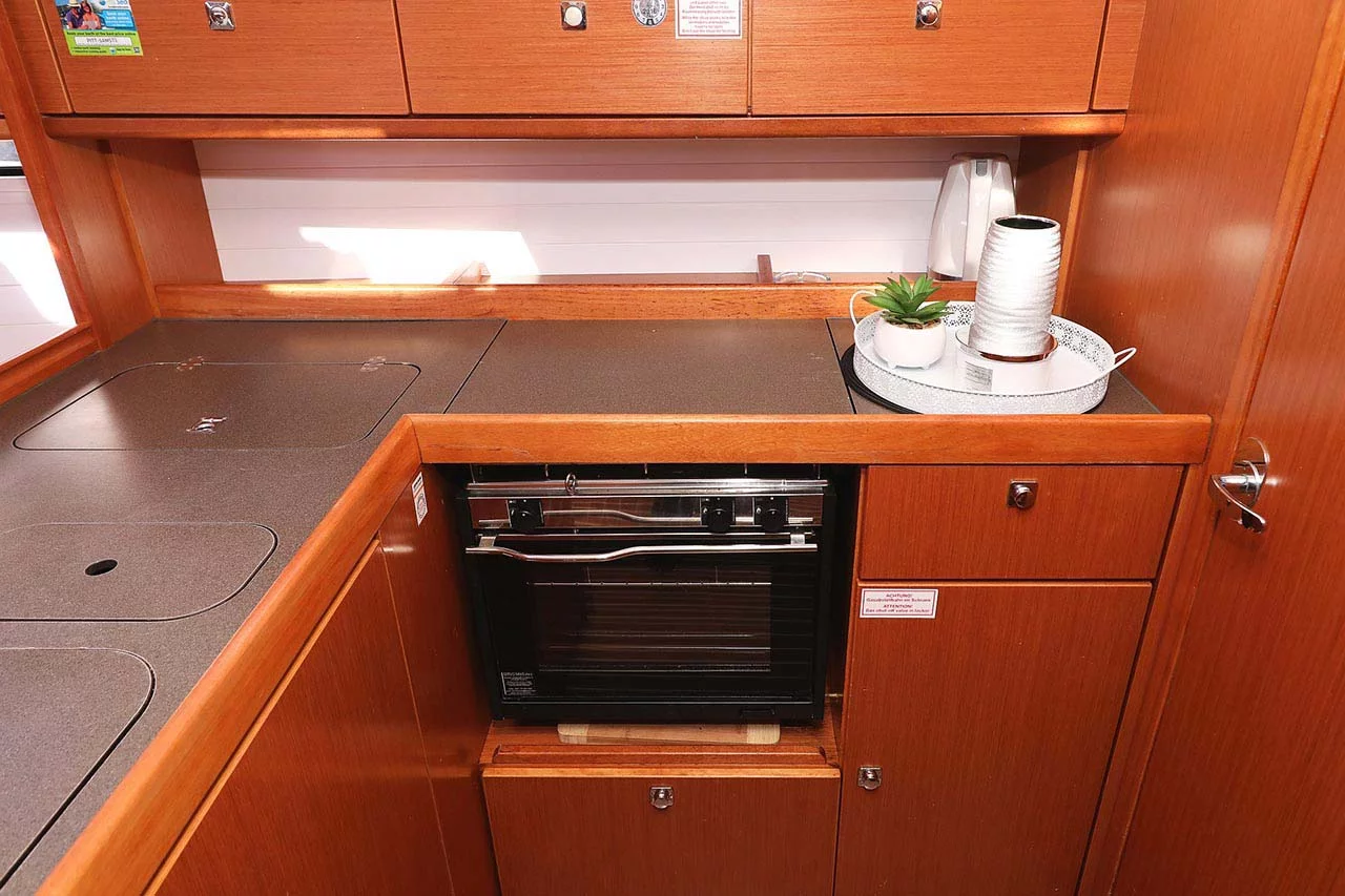 Bavaria Cruiser 37 - 3 cab. (Samsara)  - 9
