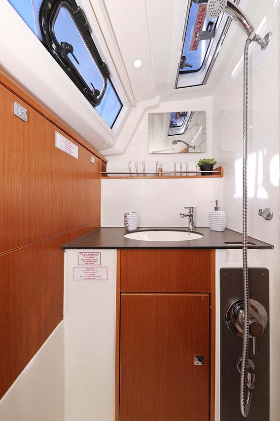 Photo #23 - Bavaria Cruiser 37 - 3 cab. (Samsara) in Biograd - 44877