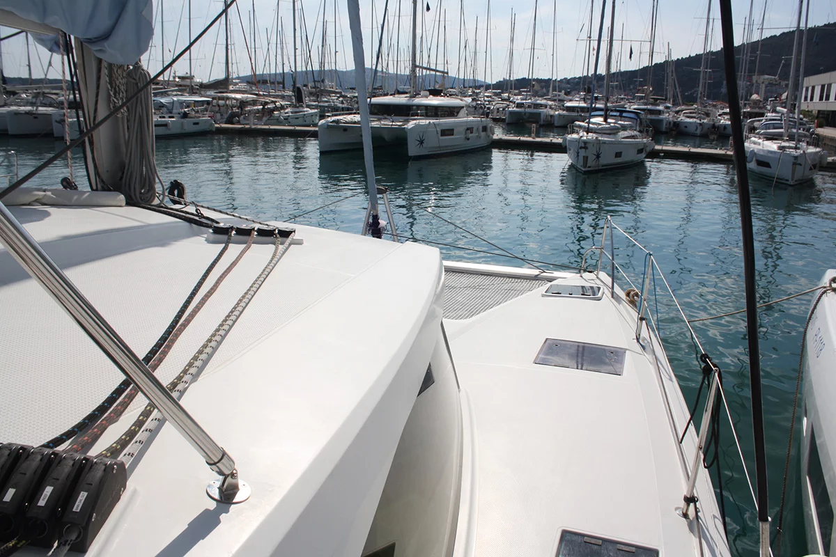 Fountaine Pajot Lucia 40 - 4 cab. (Shanti)  - 11