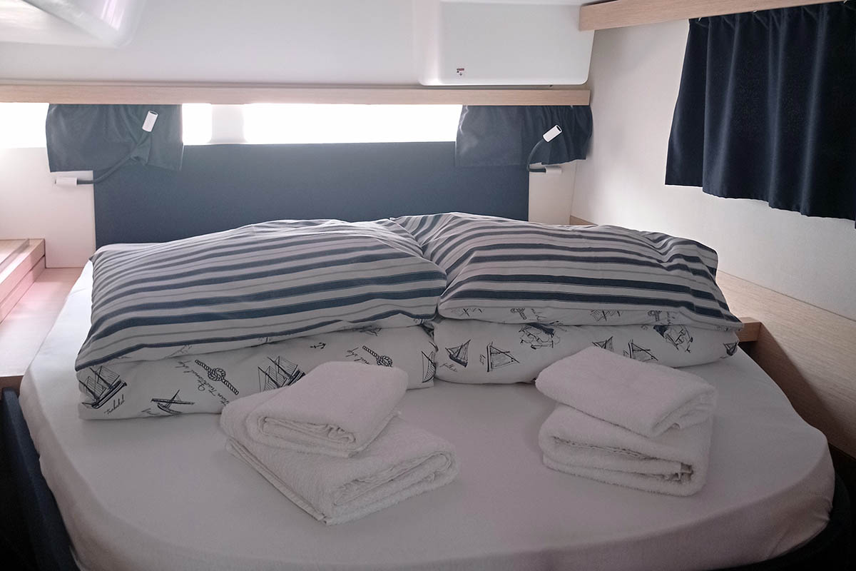 Photo #22 - Fountaine Pajot Lucia 40 - 4 cab. (Shanti) in Trogir - 44909