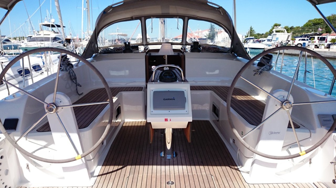 Photo #5 - Bavaria Cruiser 46 - 4 cab. (MH 49) in Murter - 44953