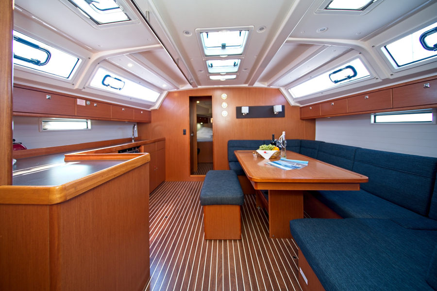 Photo #7 - Bavaria Cruiser 46 - 4 cab. (MH 54) in Murter - 44958