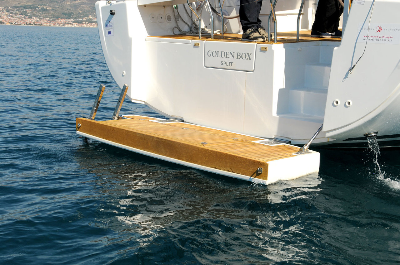 Photo #7 - Hanse 508 - 5 + 1 cab. (Golden Box) in Kastela - 44977