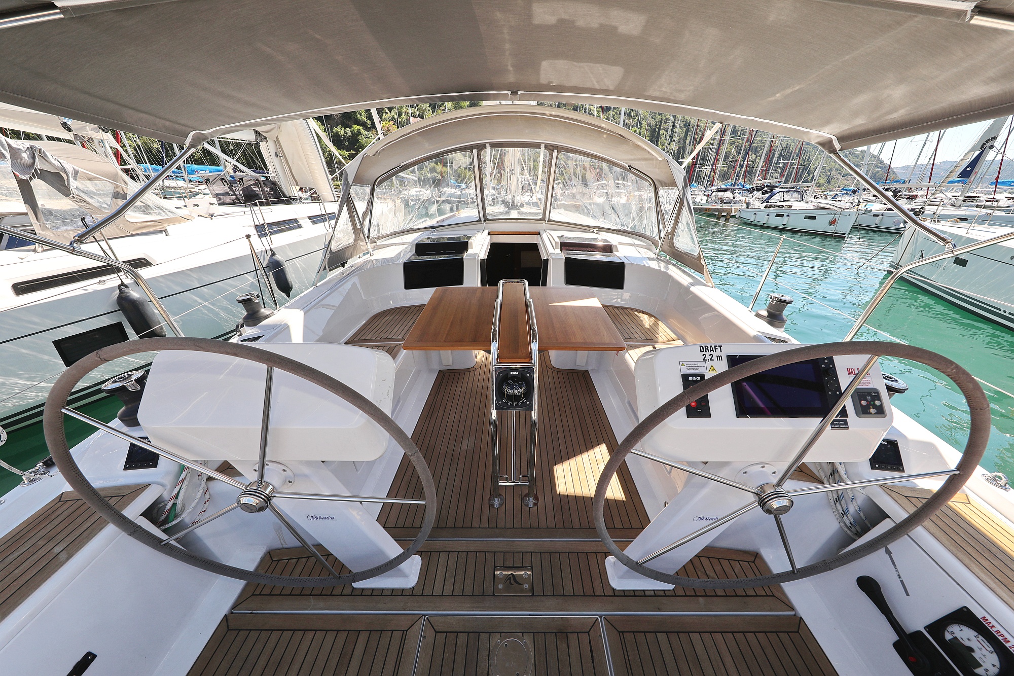 Photo #8 - Hanse 458 (Chloe) in Kastela - 44978