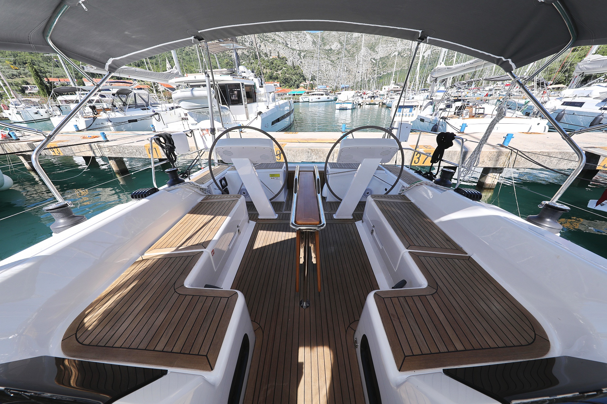 Photo #10 - Hanse 458 (Chloe) in Kastela - 44978