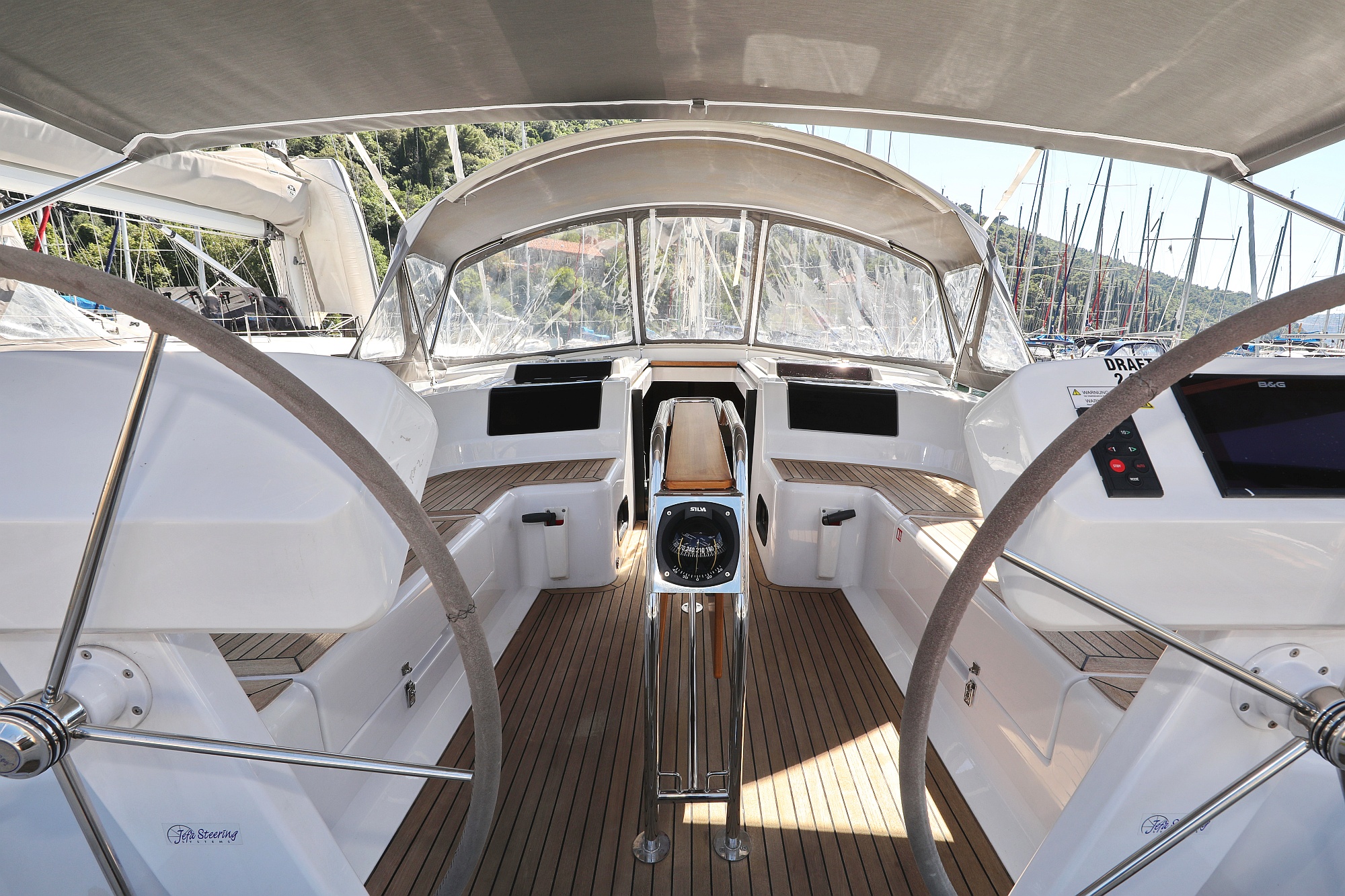 Photo #11 - Hanse 458 (Chloe) in Kastela - 44978