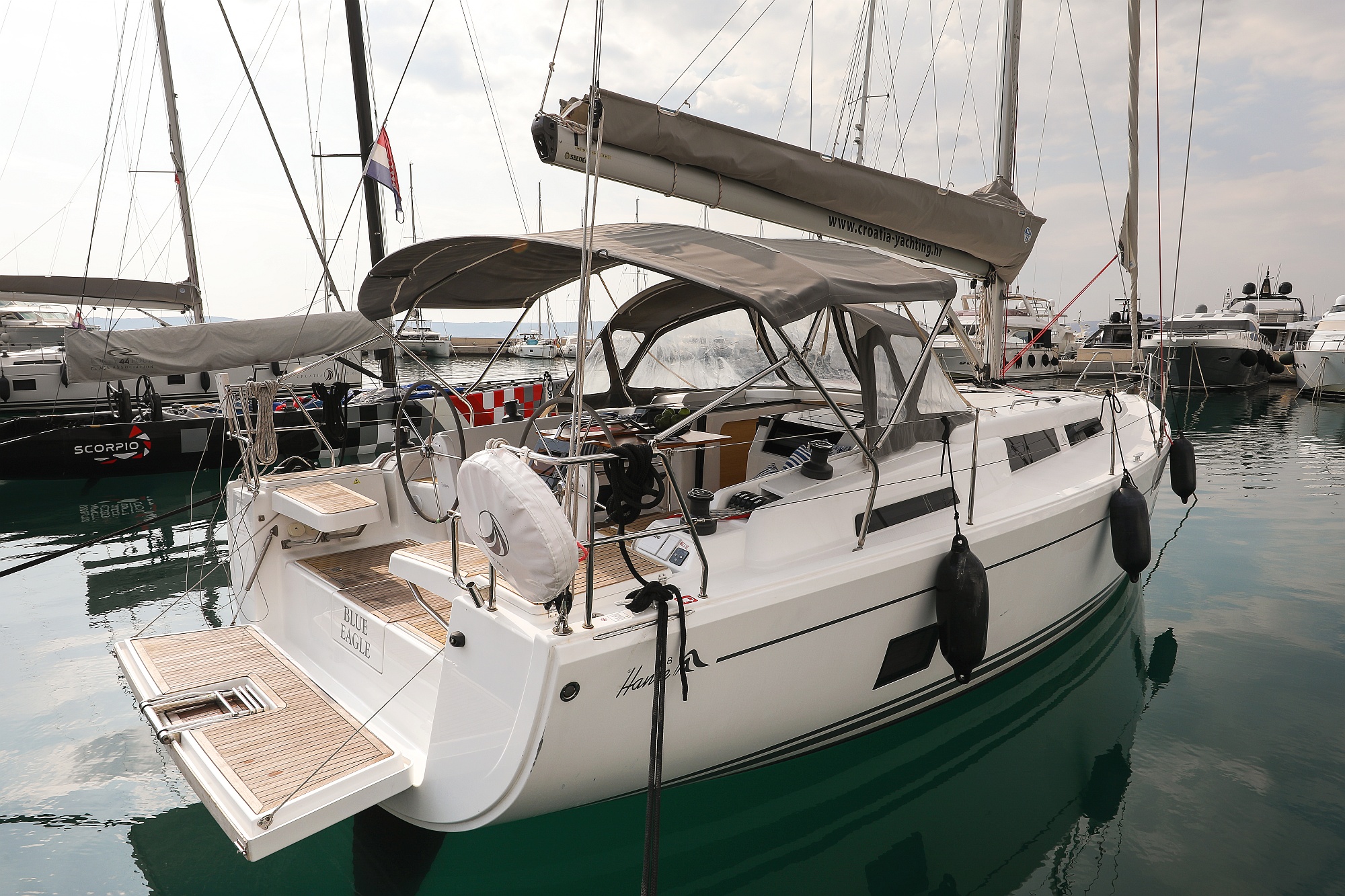 Photo #4 - Hanse 418 - 3 cab. (Blue Eagle) in Kastela - 44980