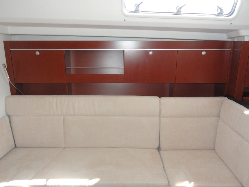 Photo #8 - Hanse 385 (Riana) en Pula - 44998