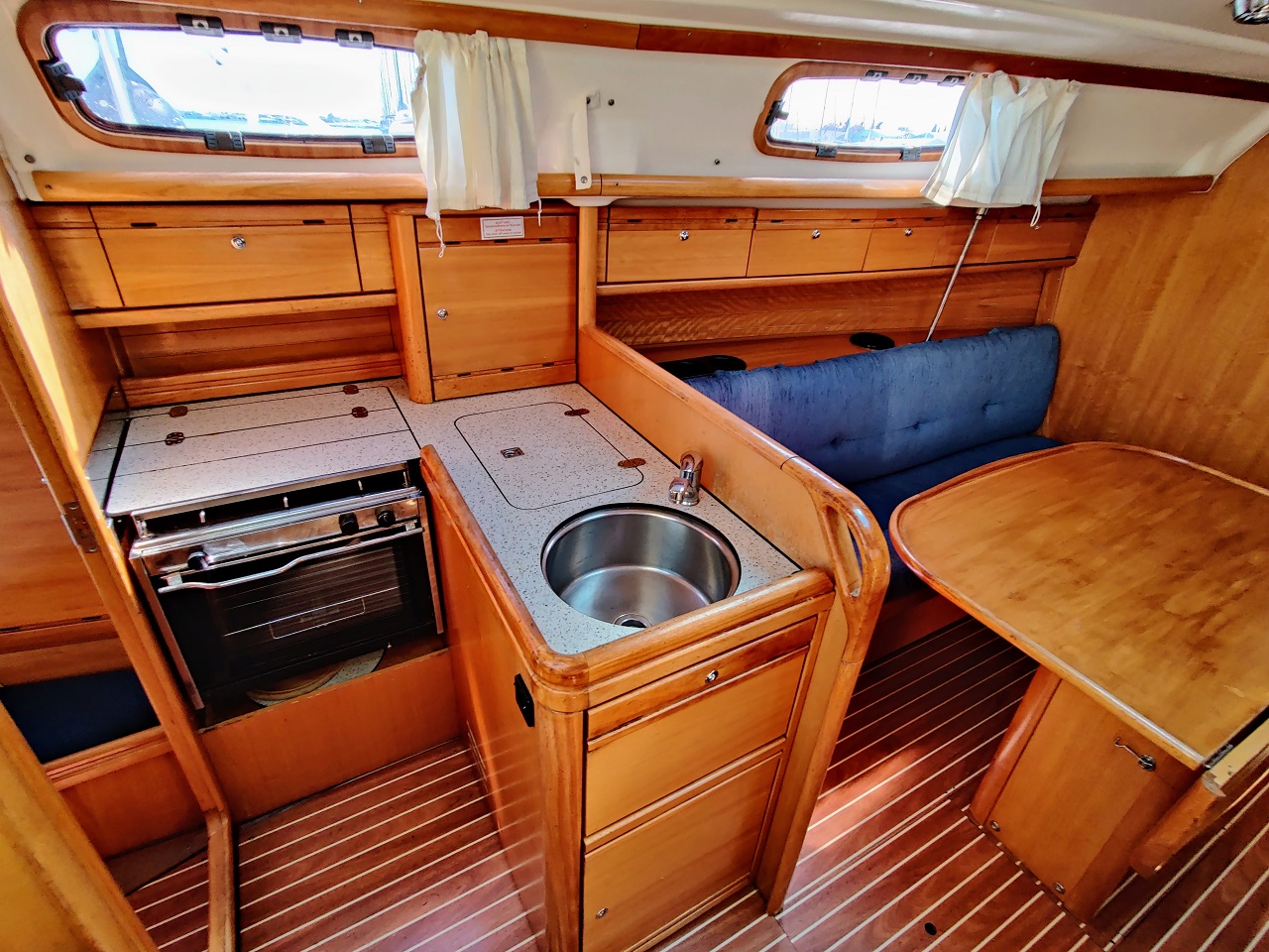 Photo #7 - Bavaria 30 Cruiser (Nina) in Sukosan - 45011