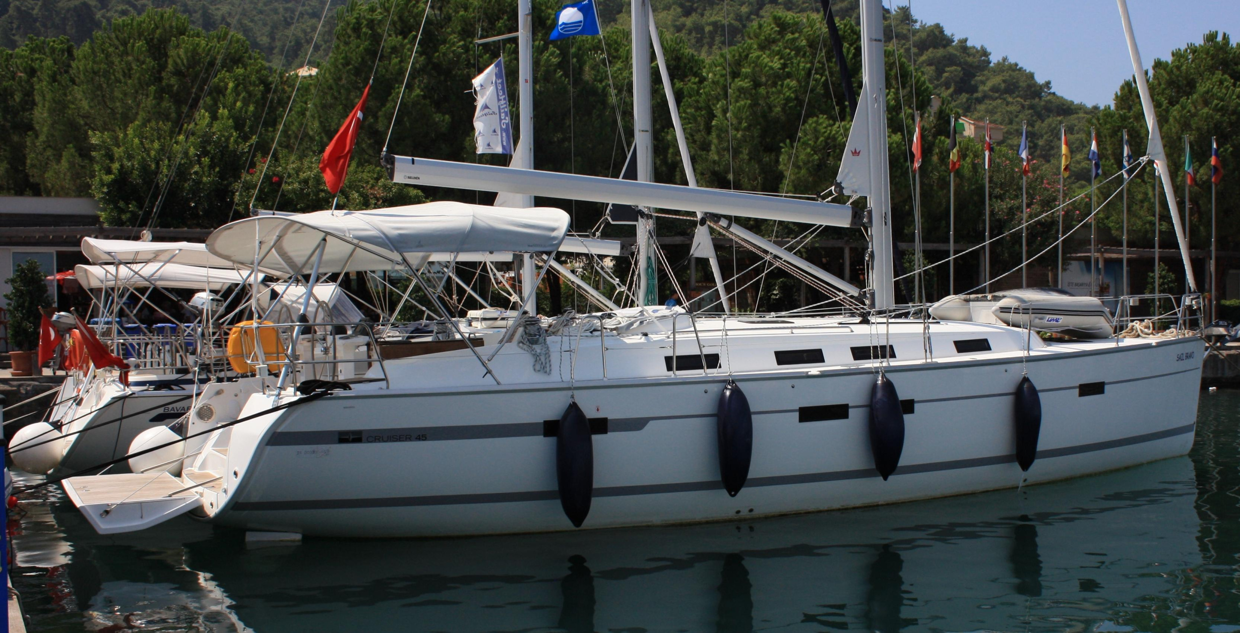 Photo #4 - Bavaria Cruiser 45 - 4 cab. (Sail Bravo) in Fethiye - 45015