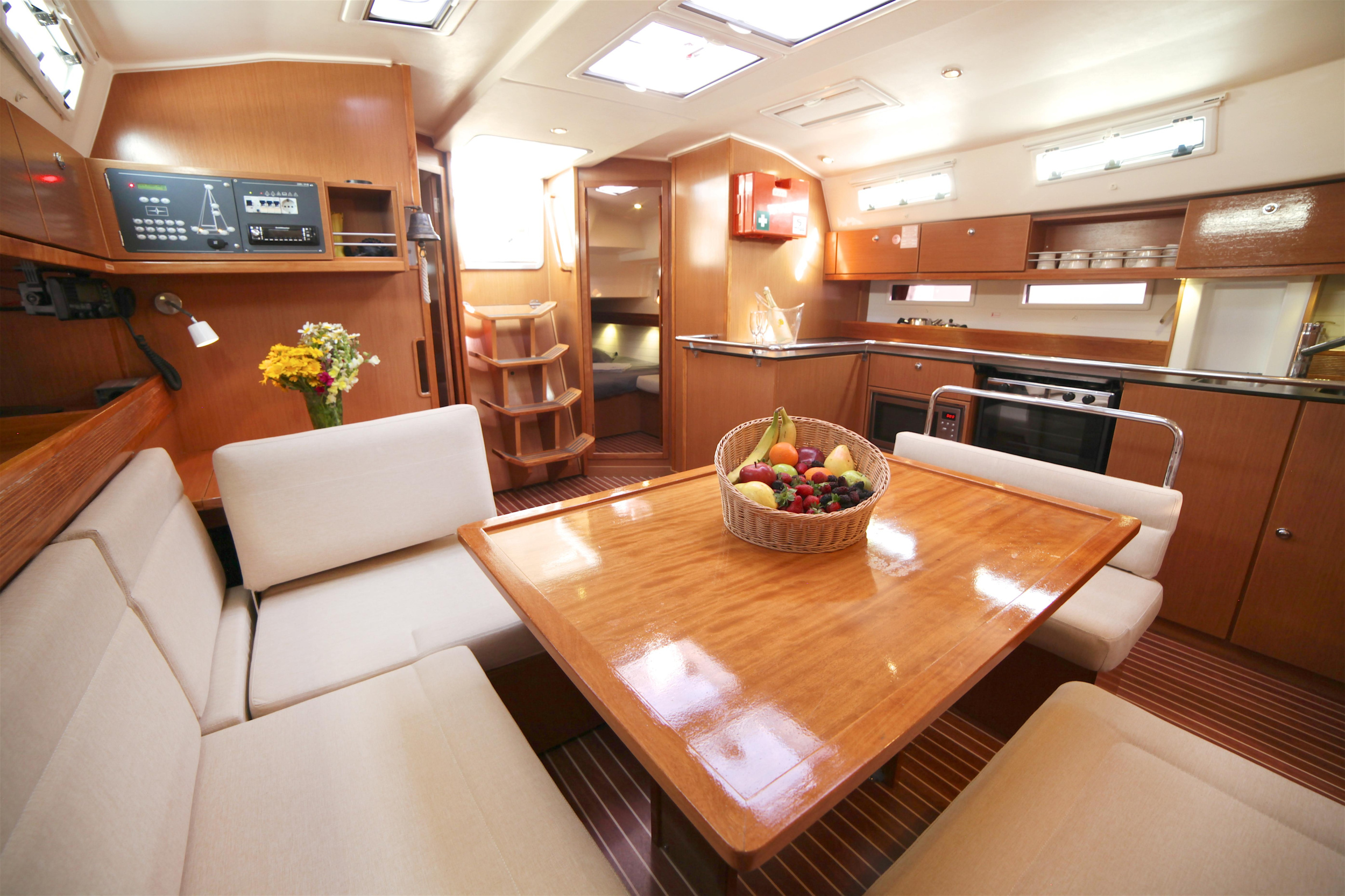 Photo #9 - Bavaria Cruiser 45 - 4 cab. (Sail Bravo) in Fethiye - 45015