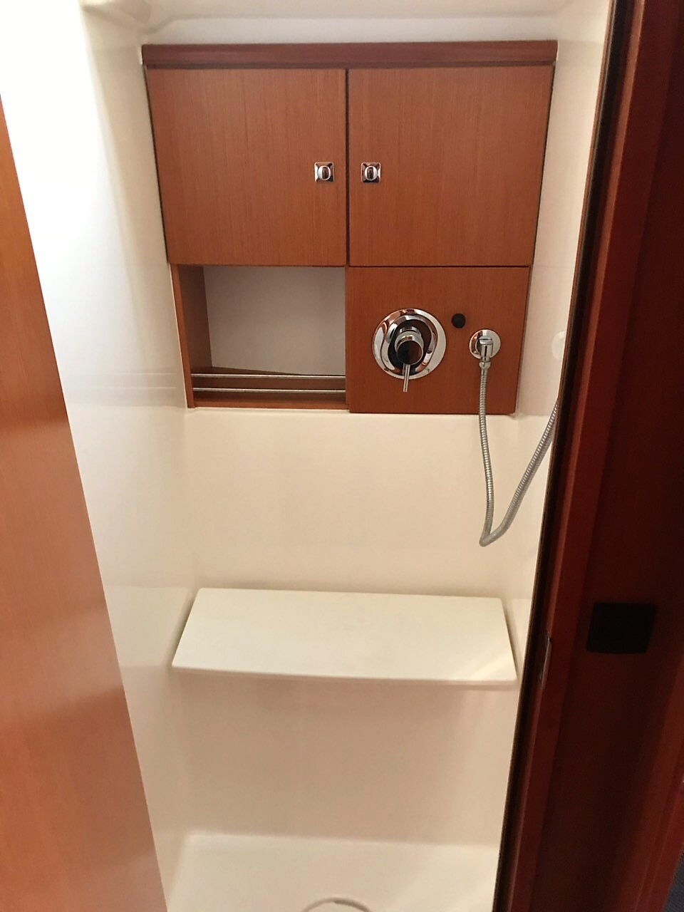 Photo #7 - Bavaria Cruiser 46 - 4 cab. (Olivia) in Atene - 45065