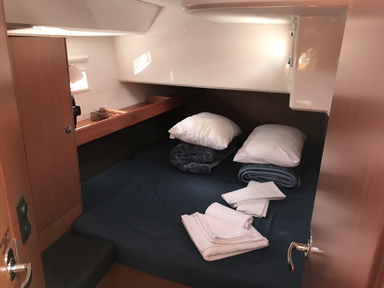 Photo #10 - Bavaria Cruiser 46 - 4 cab. (Olivia) in Atene - 45065