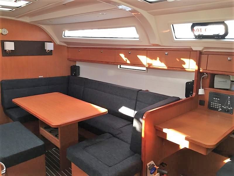 Photo #8 - Bavaria Cruiser 41 - 3 cab. (Dioni) in Preveza - 45071