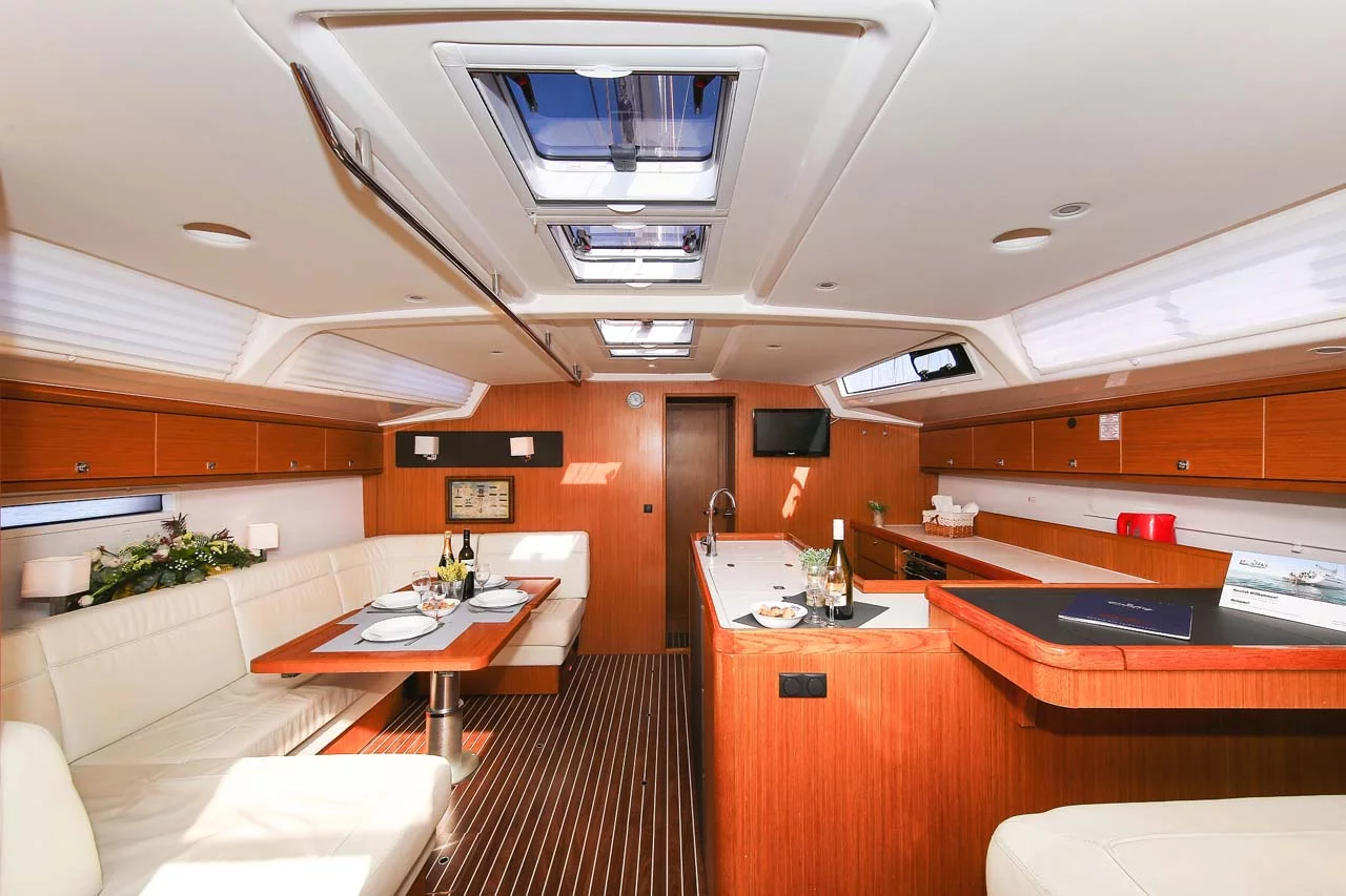 Bavaria Cruiser 56 - 5 + 1 cab. (Mandy)  - 6