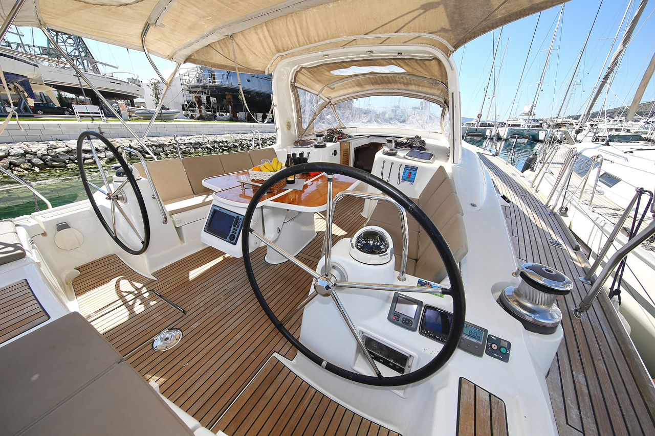 Photo #7 - Oceanis 50 Family - 6 cab. (Copa Brasil) in Pula - 45110