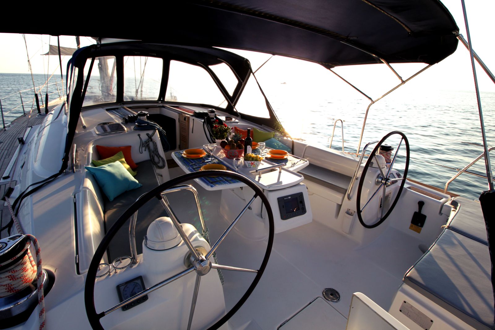 Photo #6 - Oceanis 54 - 4 cab. (Inspiration) in Atene - 45133