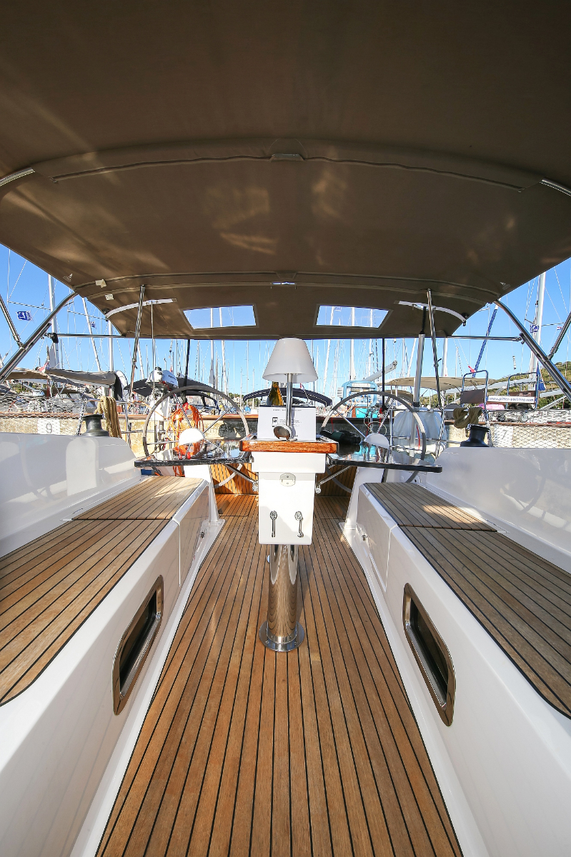 Photo #14 - Bavaria Cruiser 41 - 3 cab. (Sonelinno) en Pula - 45169
