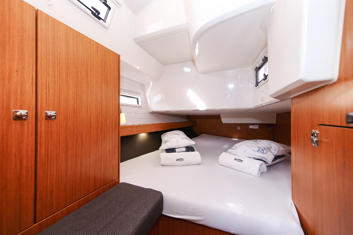 Photo #37 - Bavaria Cruiser 41 - 3 cab. (Sonelinno) en Pula - 45169