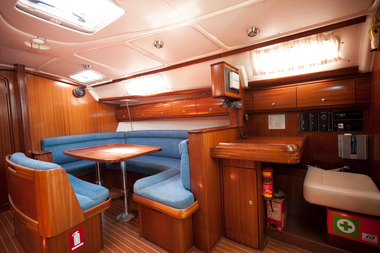 Photo #8 - Bavaria 38 (Meander) in Nikiti - 45184