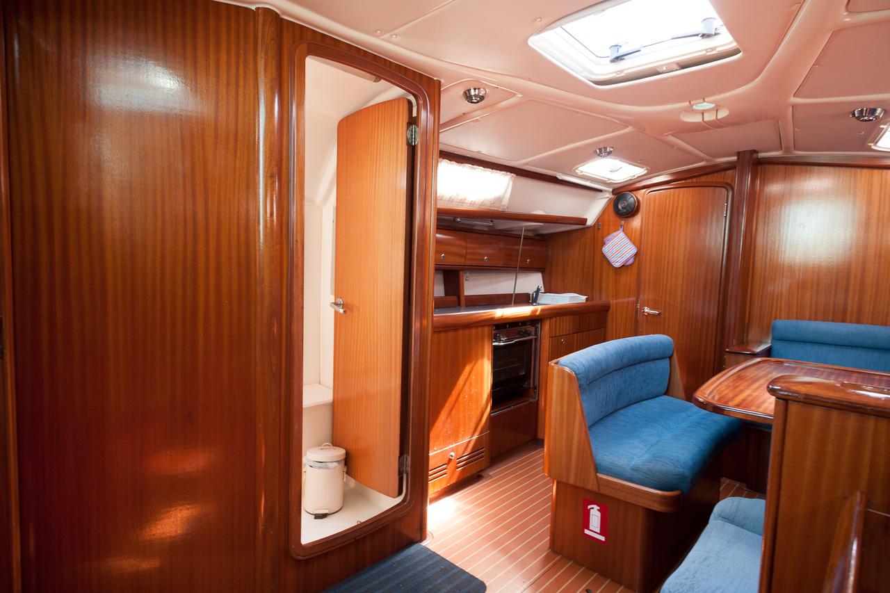 Photo #11 - Bavaria 38 (Meander) in Nikiti - 45184
