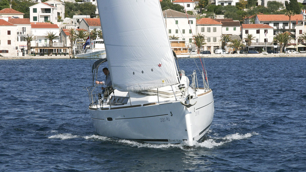 Photo #8 - Oceanis 34.2 (LL Skyhawk) en Pula - 45206