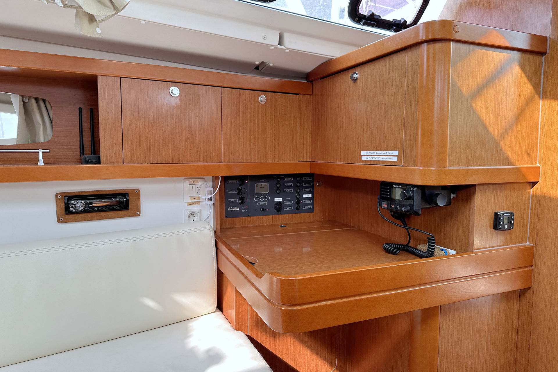 Photo #11 - Oceanis 34.2 (LL Skyhawk) en Pula - 45206