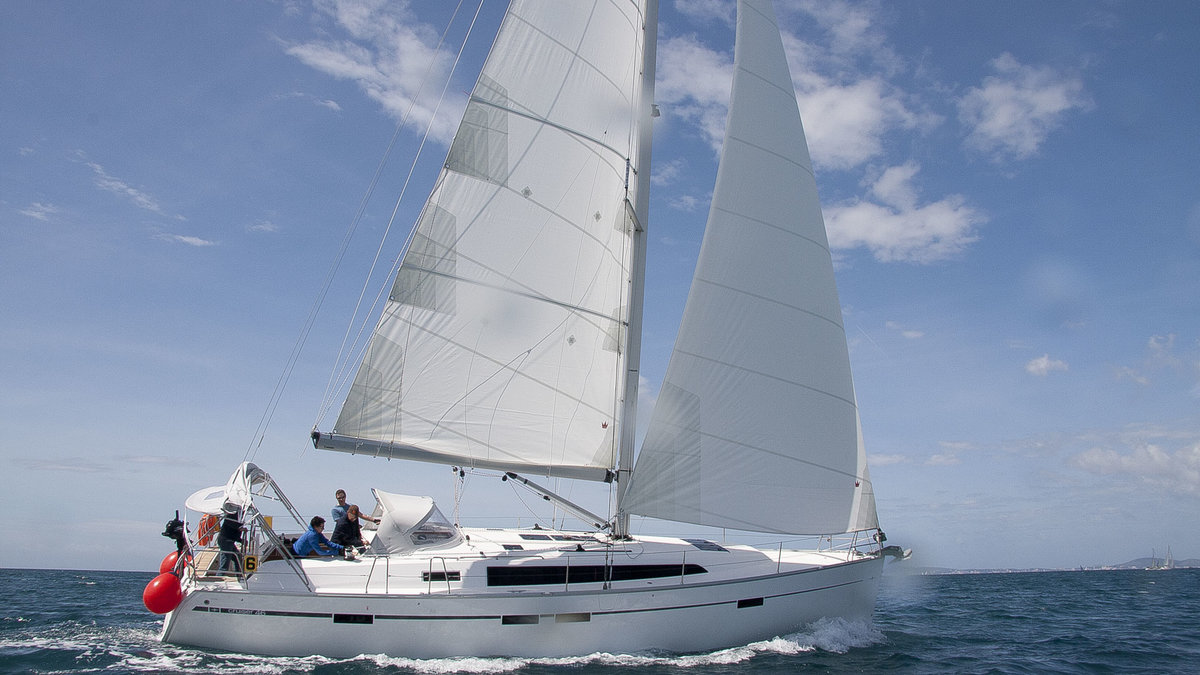 Photo #8 - Bavaria Cruiser 46 - 4 cab. (Beef) in Pula - 45212