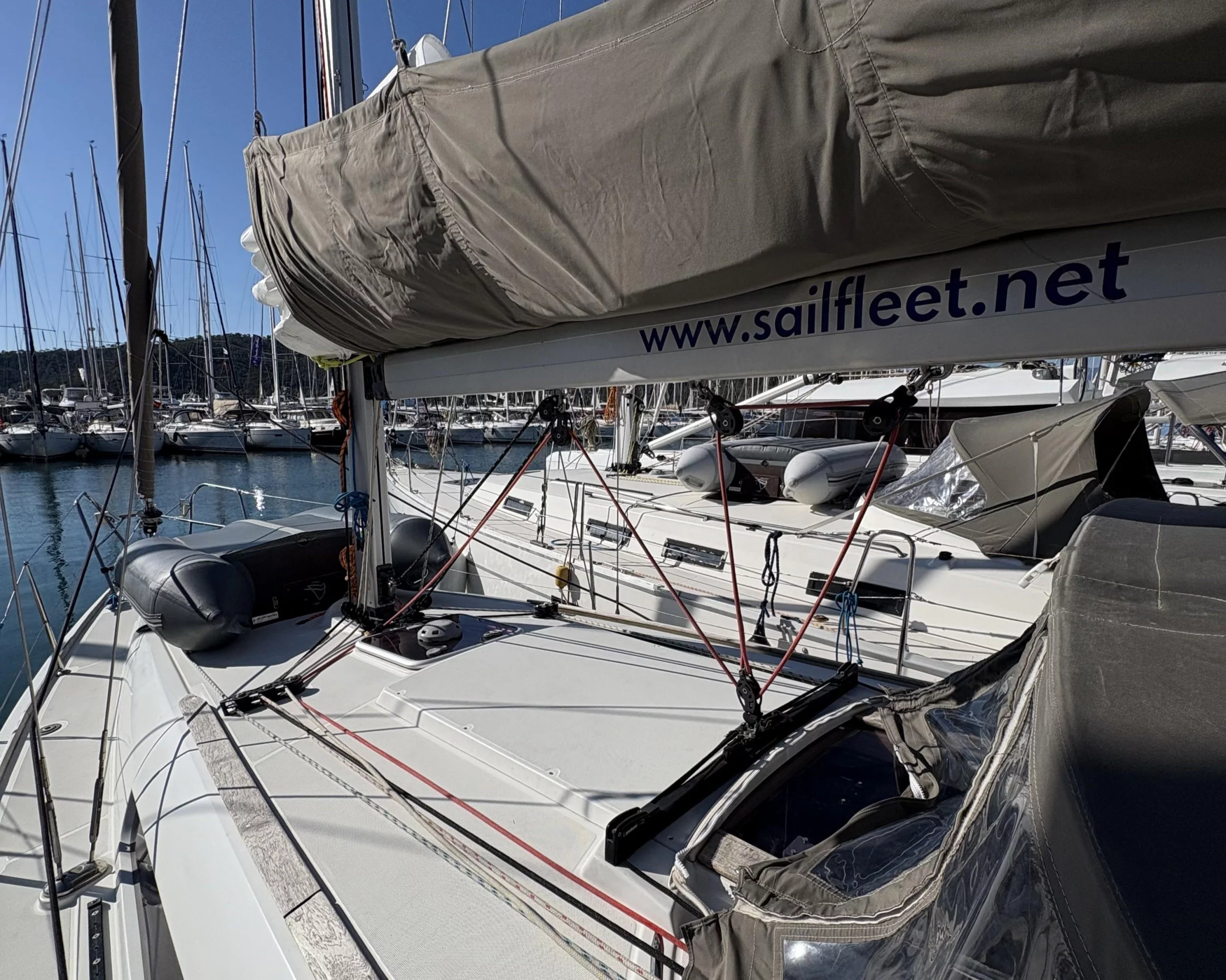 Sun Odyssey 36i (Sail Mira)  - 6