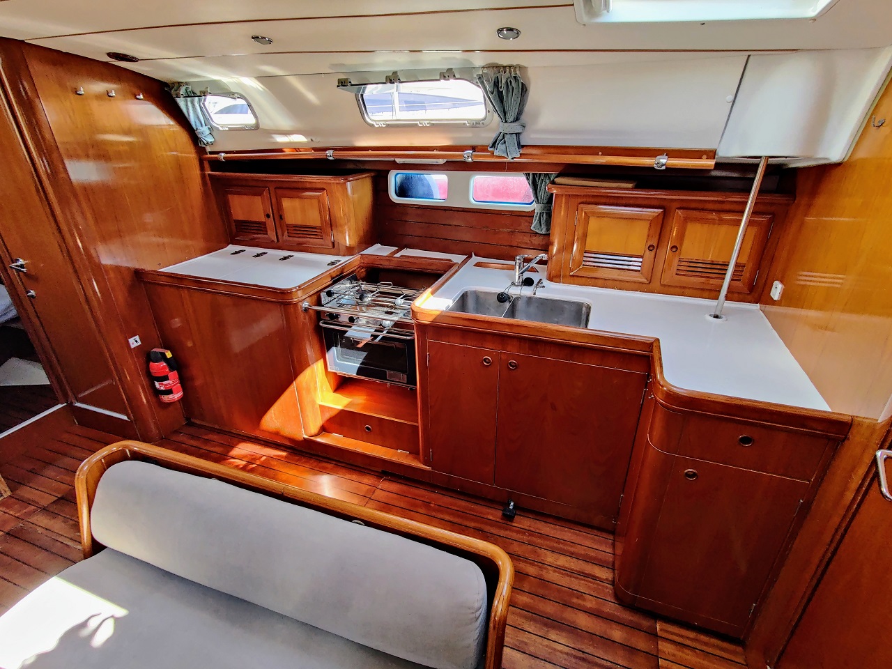 Photo #8 - Oceanis Clipper 461 (Rose Runner) in Sukosan - 45252