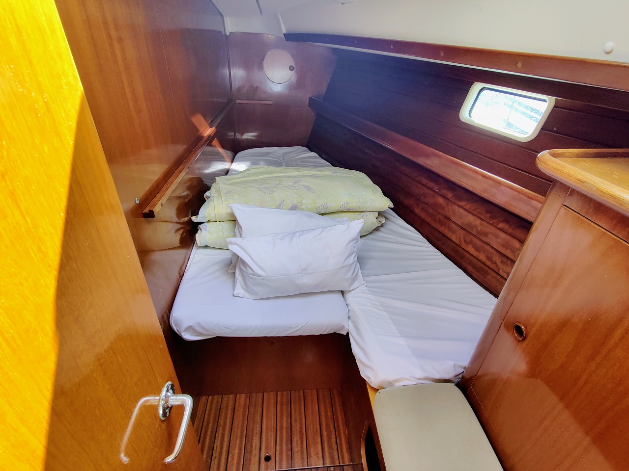 Photo #14 - Oceanis Clipper 461 (Rose Runner) in Sukosan - 45252