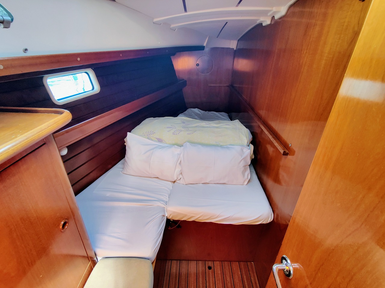 Photo #15 - Oceanis Clipper 461 (Rose Runner) in Sukosan - 45252