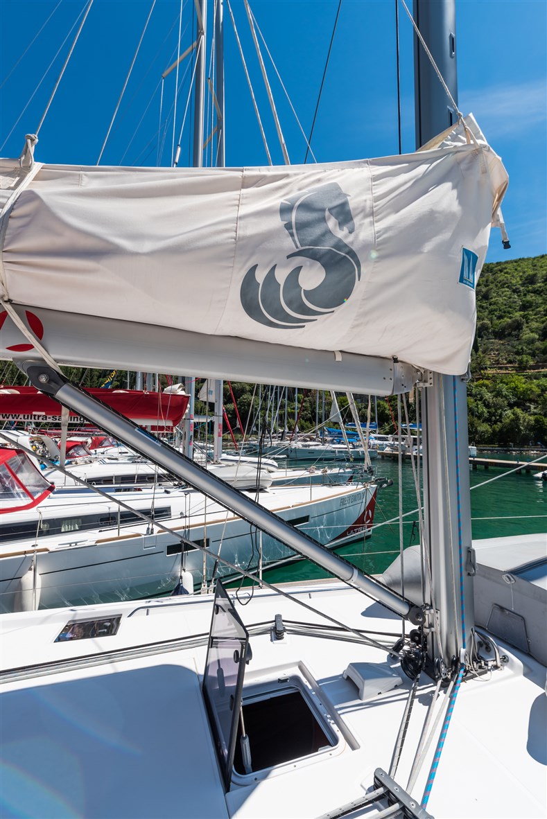 Photo #7 - Oceanis 48 - 5 cab. (Ultra Dubrovnik) en Pomer - 45320
