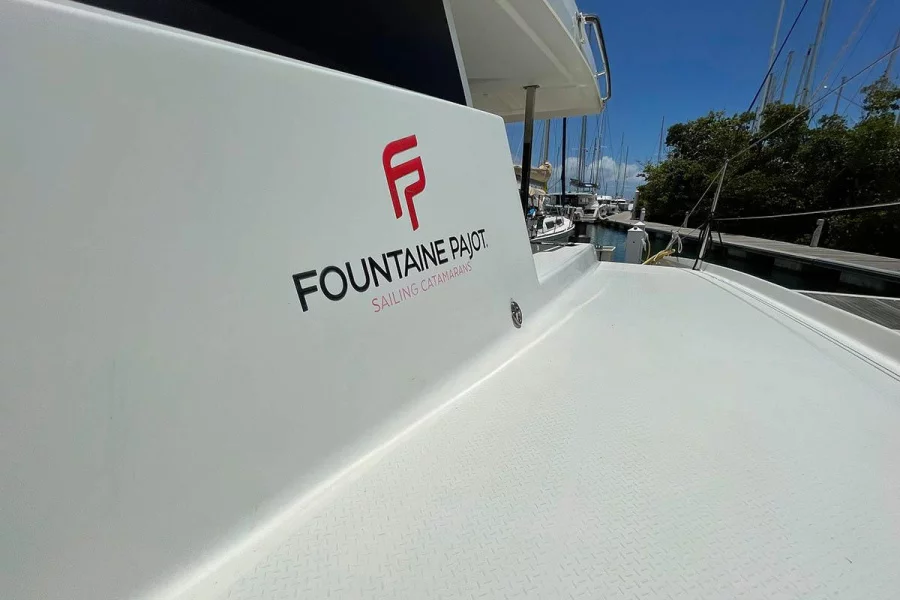Fountaine Pajot Lucia 40 (From The Fields)  - 5