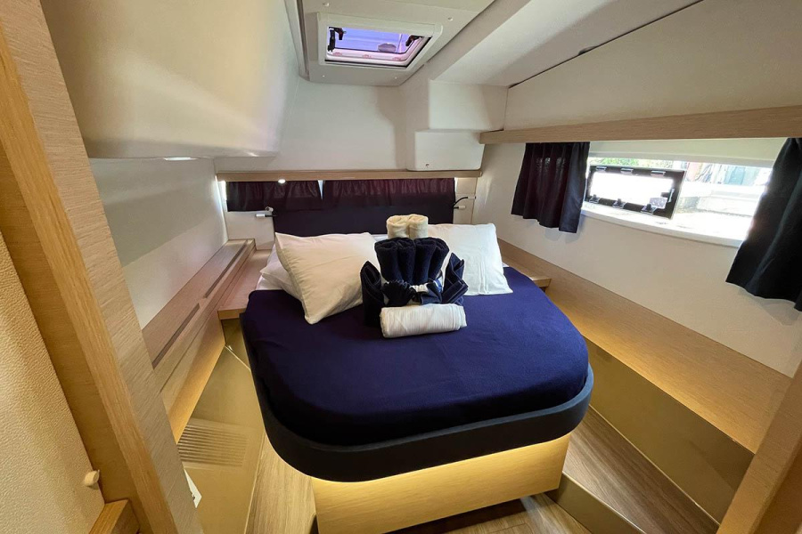 Photo #15 - Fountaine Pajot Lucia 40 - 4 cab. (From The Fields) en Nanny Cay - 45339