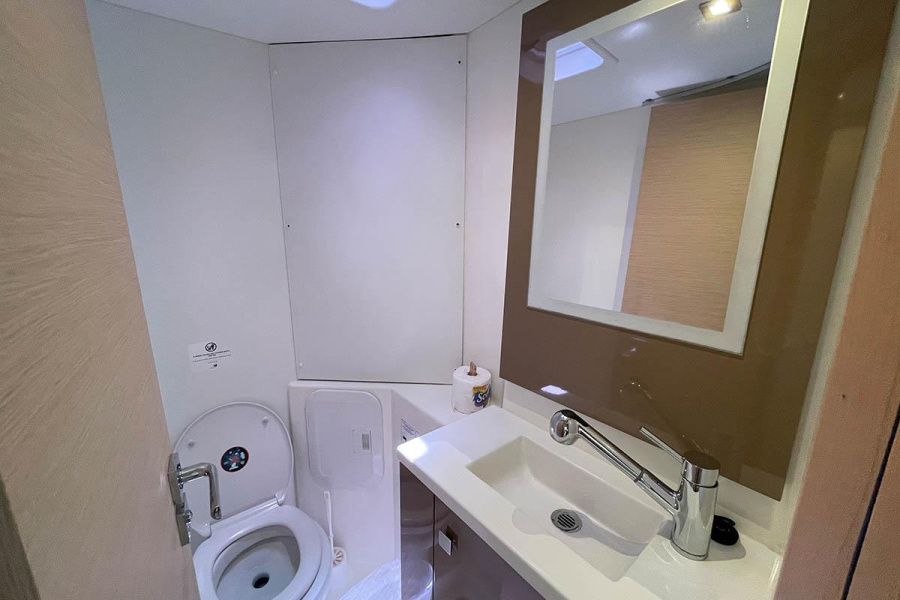 Photo #22 - Fountaine Pajot Lucia 40 - 4 cab. (From The Fields) en Nanny Cay - 45339