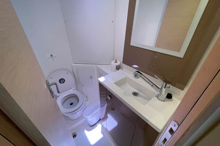 Photo #23 - Fountaine Pajot Lucia 40 - 4 cab. (From The Fields) en Nanny Cay - 45339