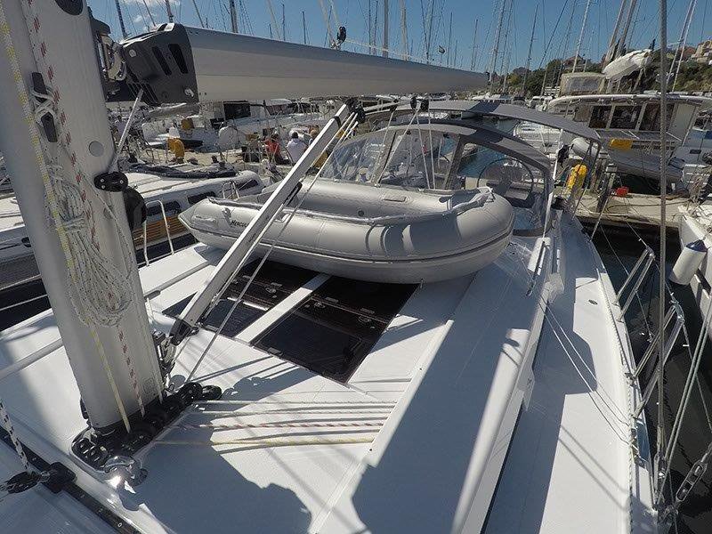 Photo #9 - Hanse 458 - 3 cab. (Summer wind) in Sibenik - 45362