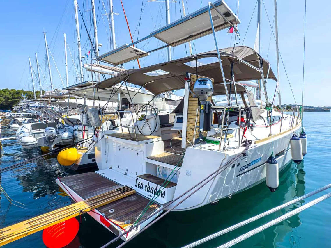 Dufour 460 GL (Sea Shadow)  - 1