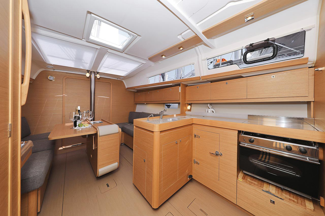 Photo #13 - Dufour 382 GL (Elyra) in Biograd - 45391